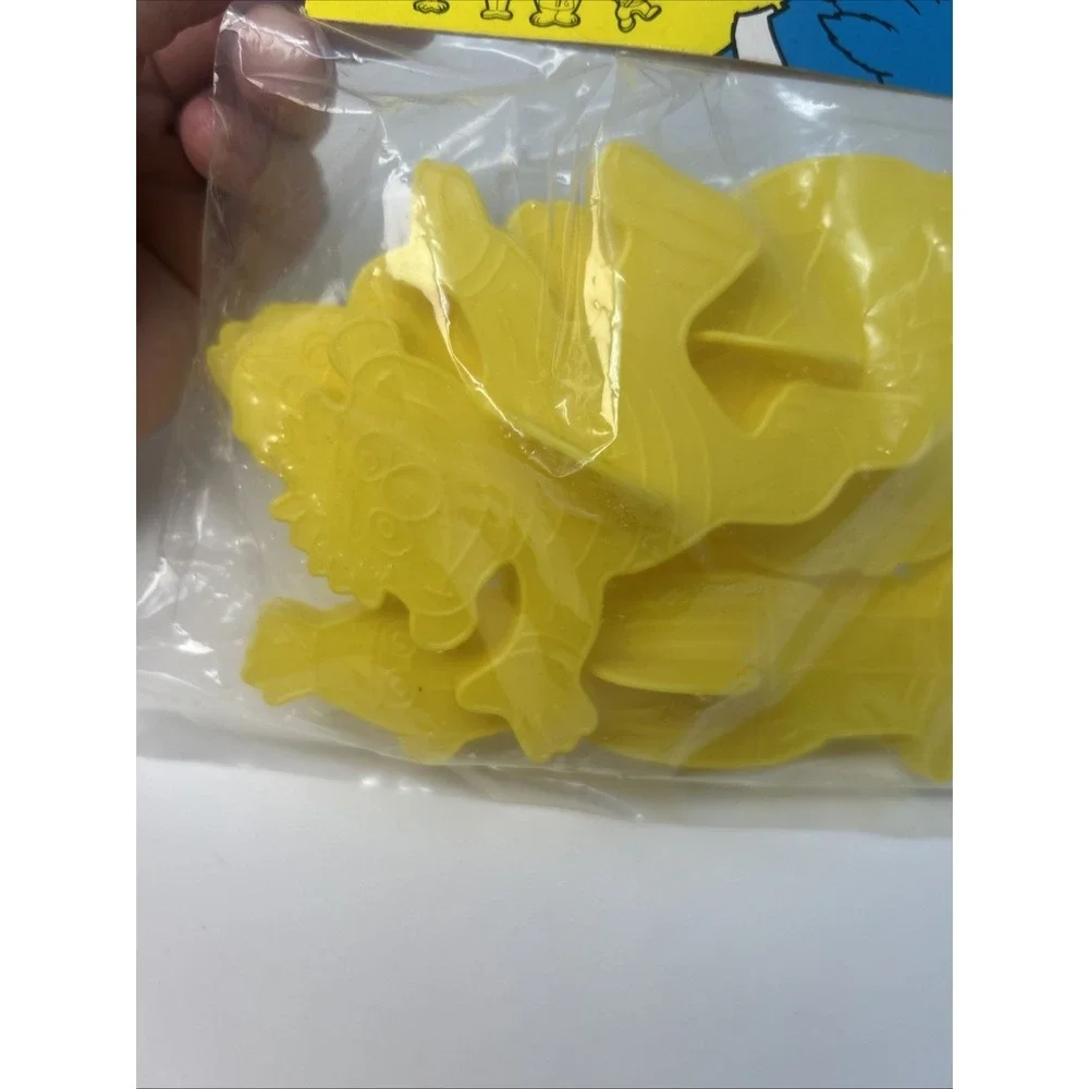 NEW Vintage Wilton Sesame Street Cookie Cutters Set 4 Ernie Big Bird Bert 1988